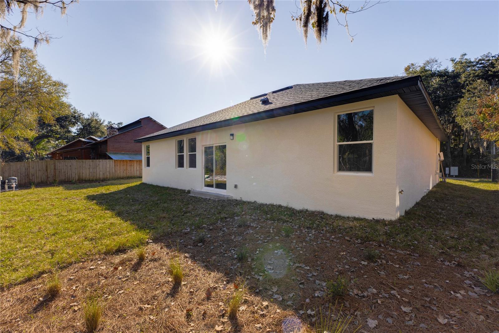 Image 36 of 52 For 127 Hibiscus Lane