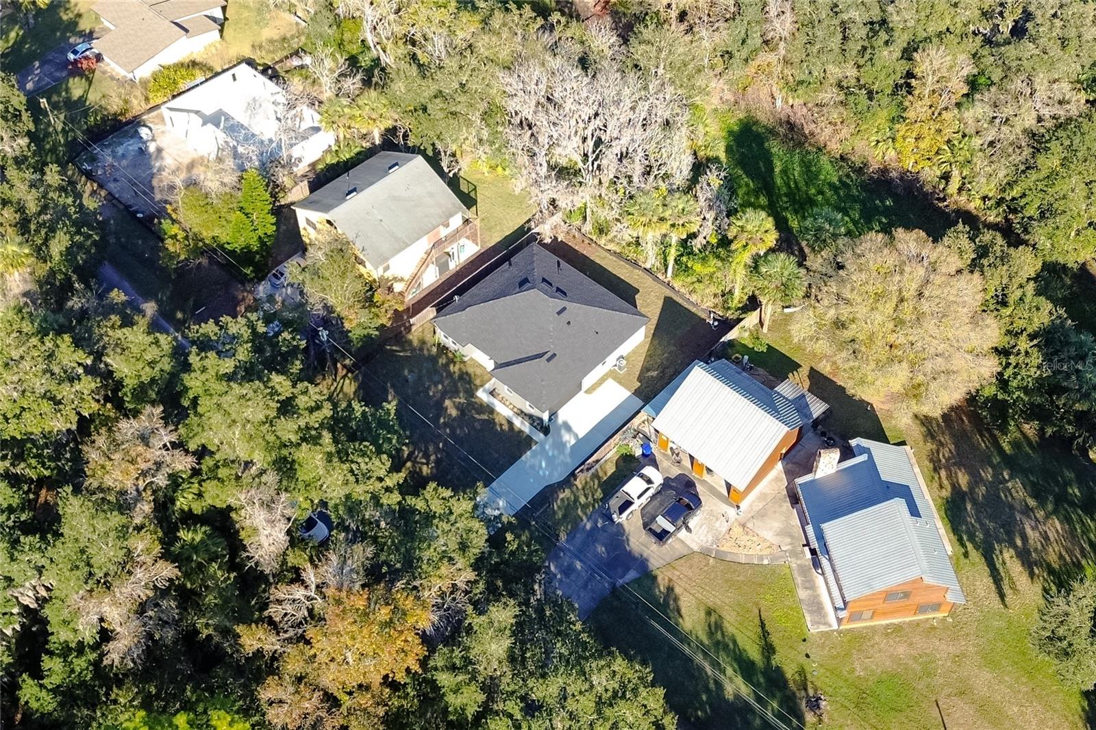 Image 40 of 52 For 127 Hibiscus Lane