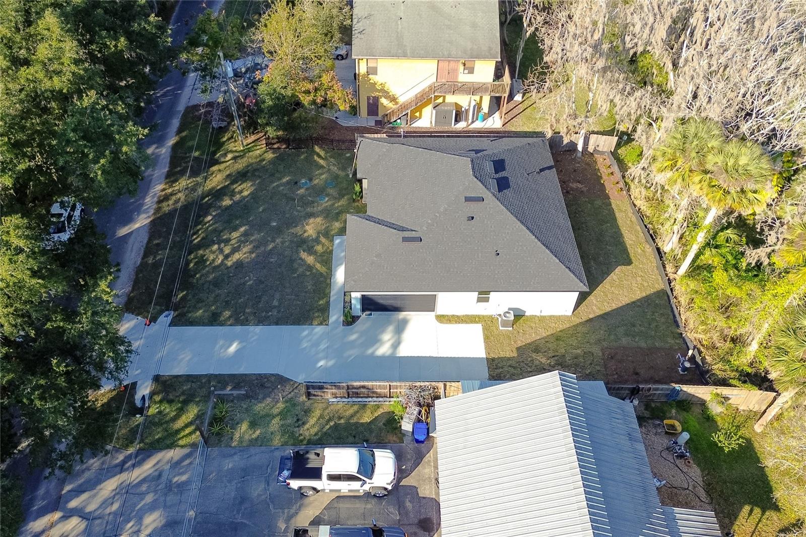 Image 48 of 52 For 127 Hibiscus Lane