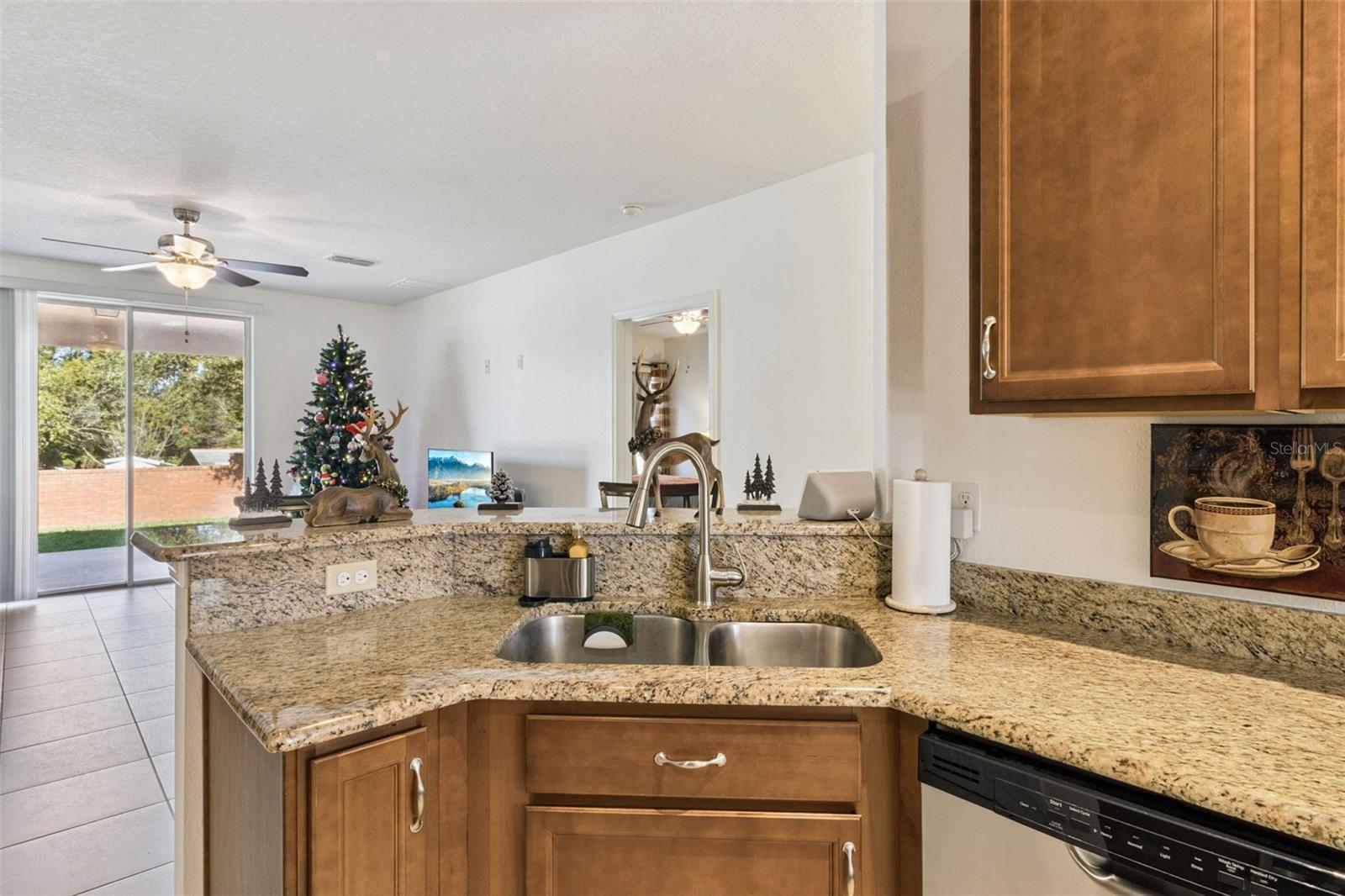 Image 12 of 21 For 8009 Page Court