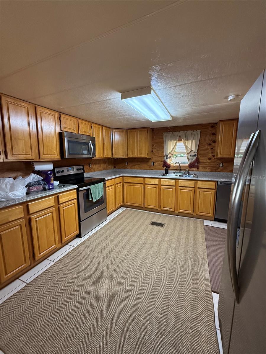 Image 6 of 21 For 6445 173rd Place