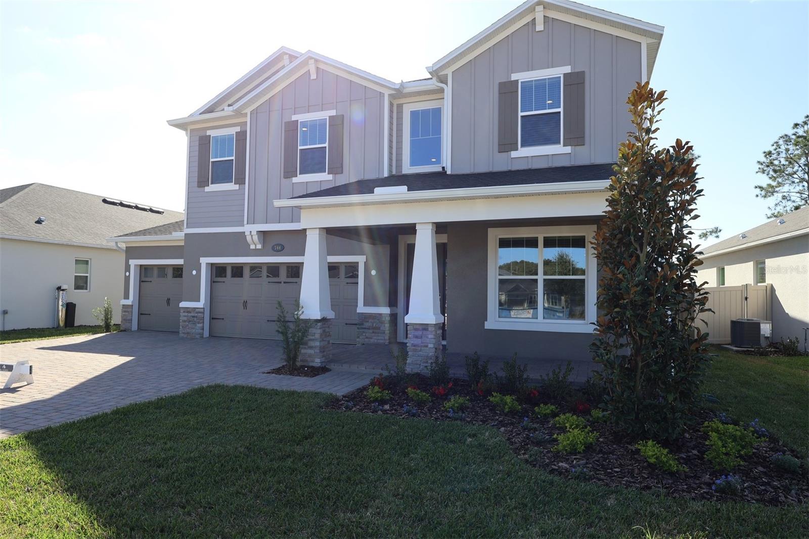 Image 2 of 17 For 744 Pointe Emerson Boulevard