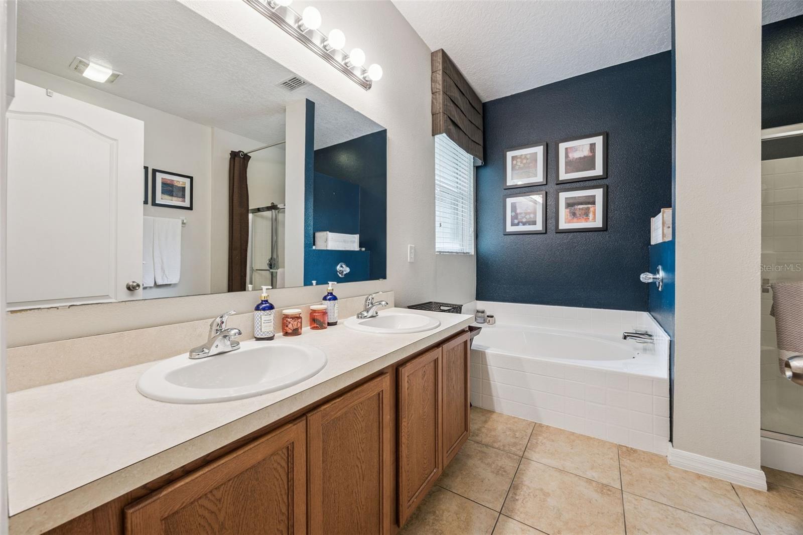 Image 31 of 63 For 629 Mary Paula Drive