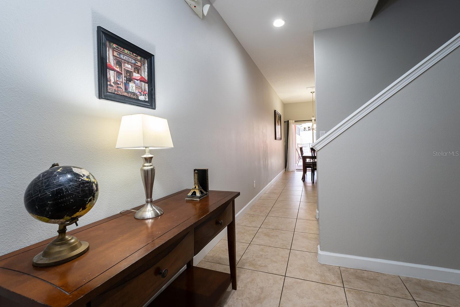 Image 4 of 25 For 8957 Cat Palm Road