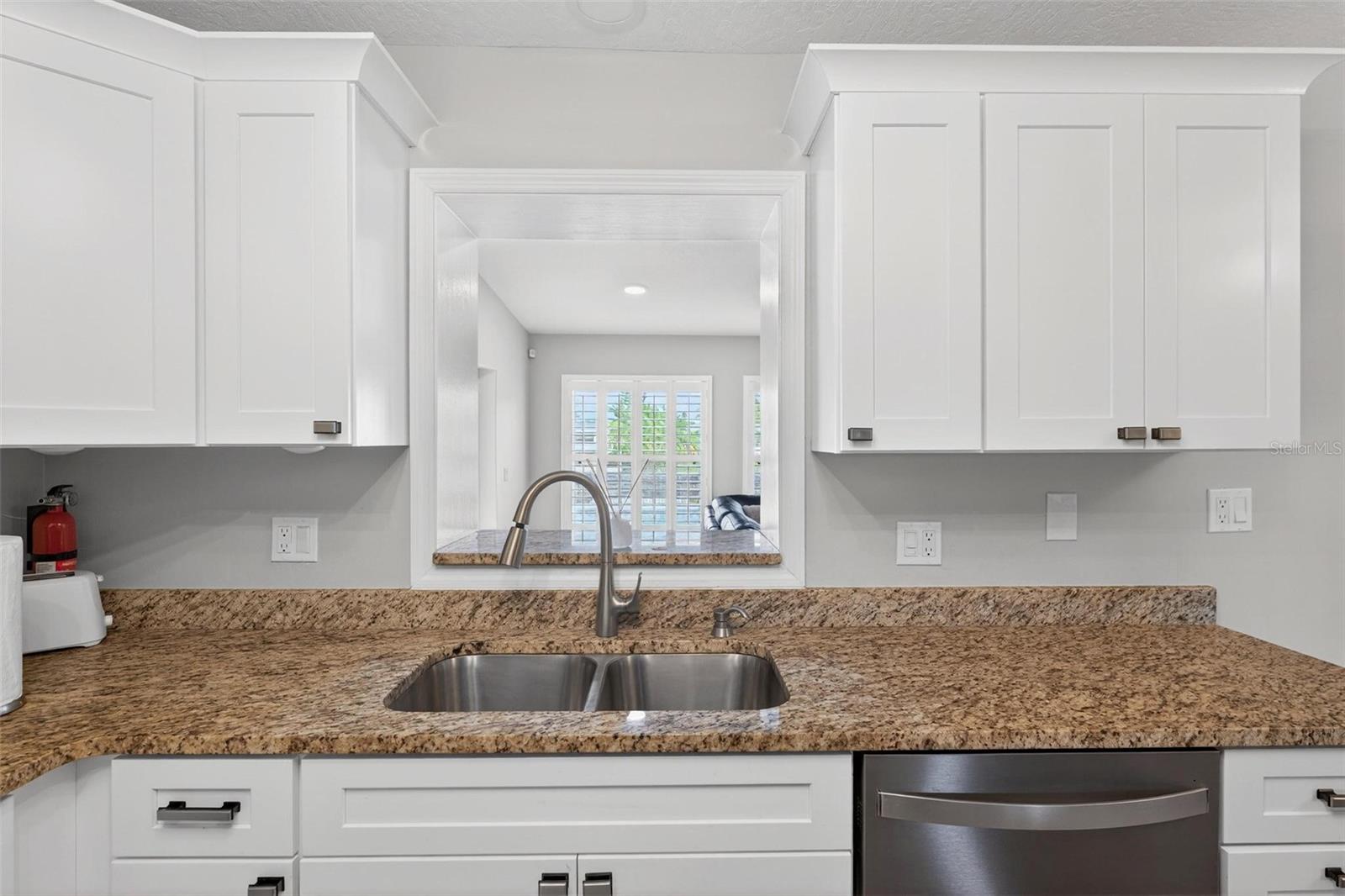 Image 19 of 67 For 113 Deleon Road