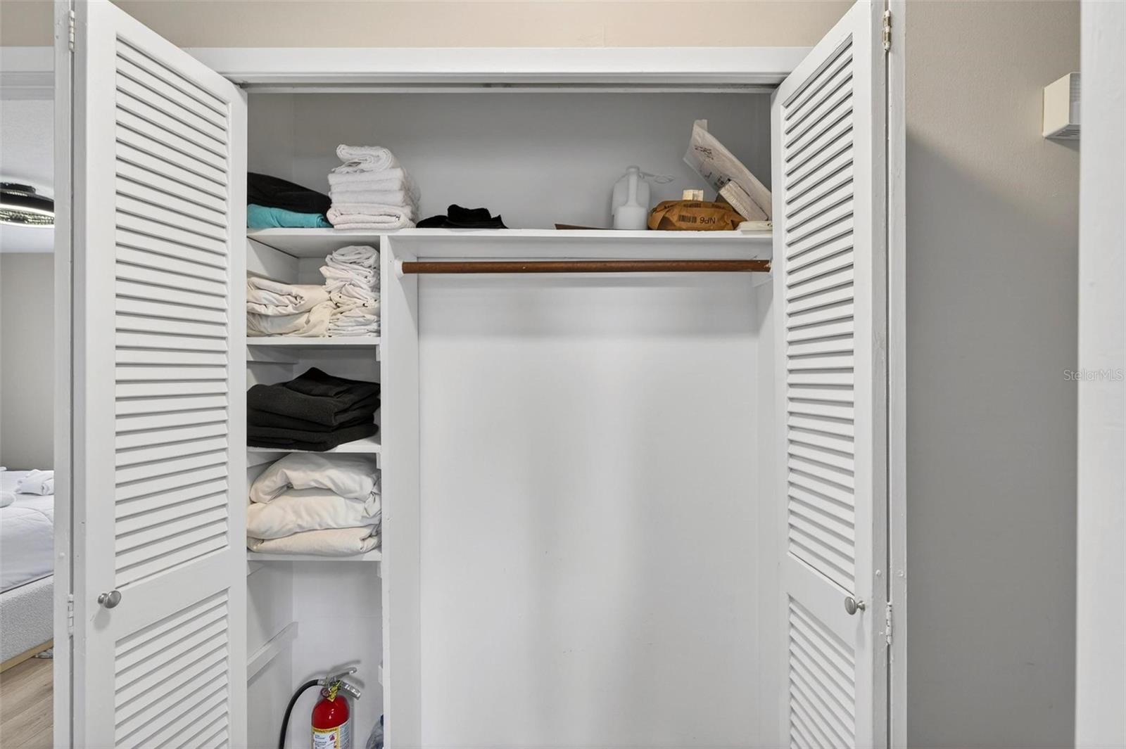 Image 26 of 67 For 113 Deleon Road