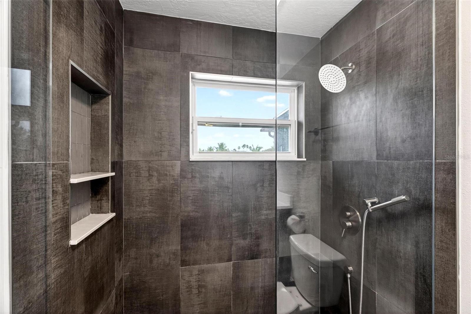 Image 34 of 67 For 113 Deleon Road