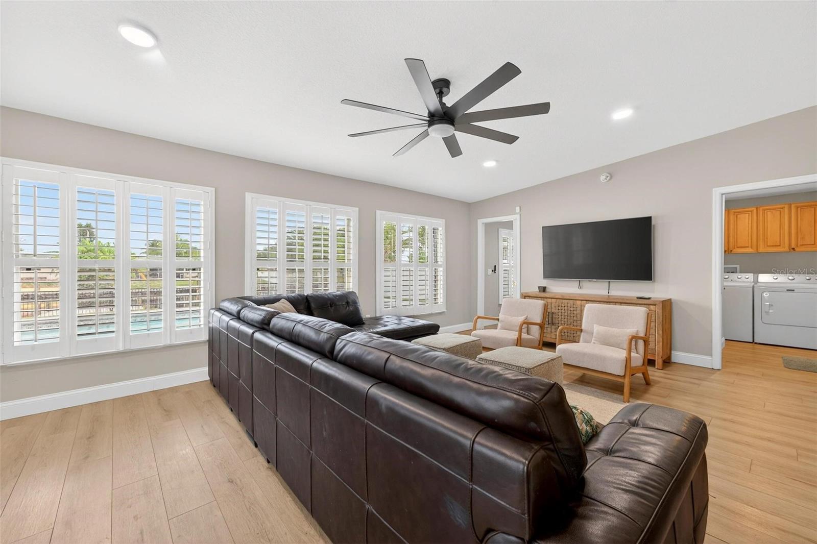 Image 36 of 67 For 113 Deleon Road