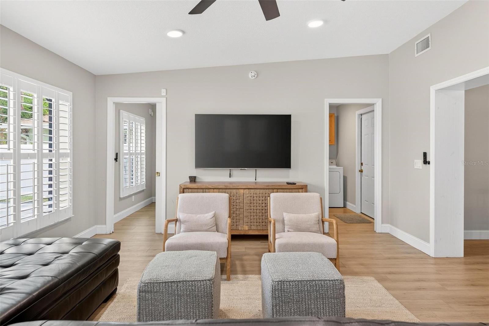 Image 37 of 67 For 113 Deleon Road