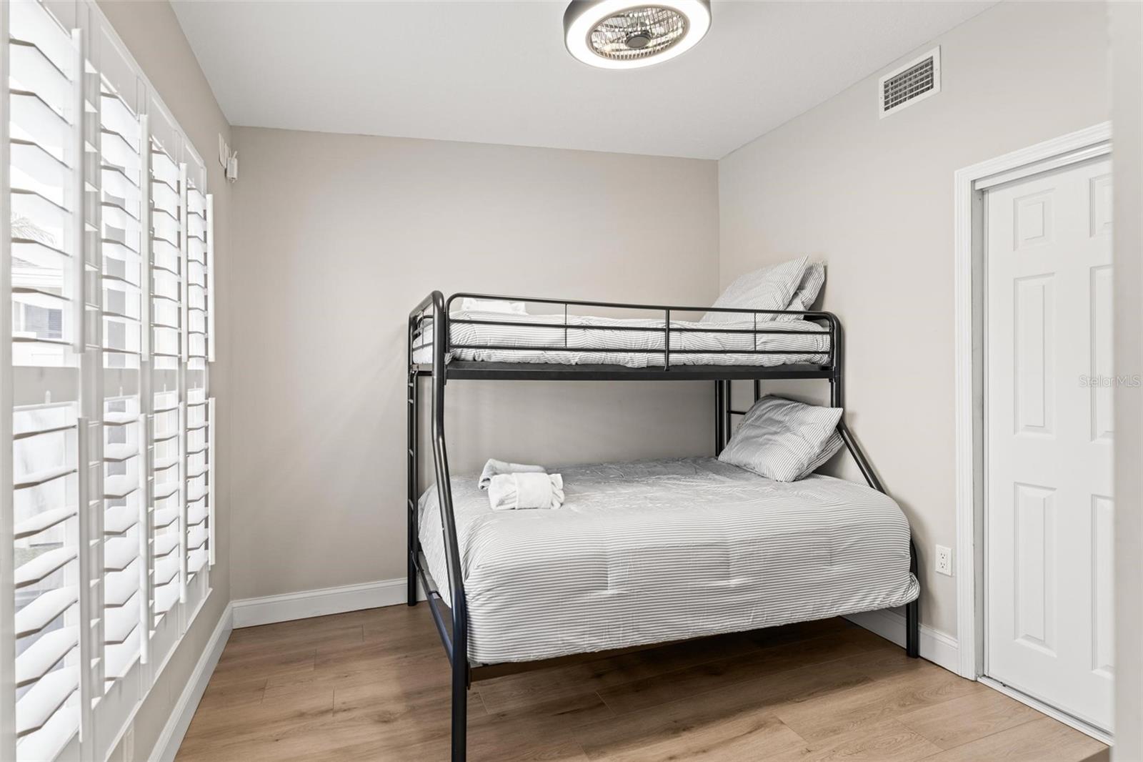 Image 39 of 67 For 113 Deleon Road