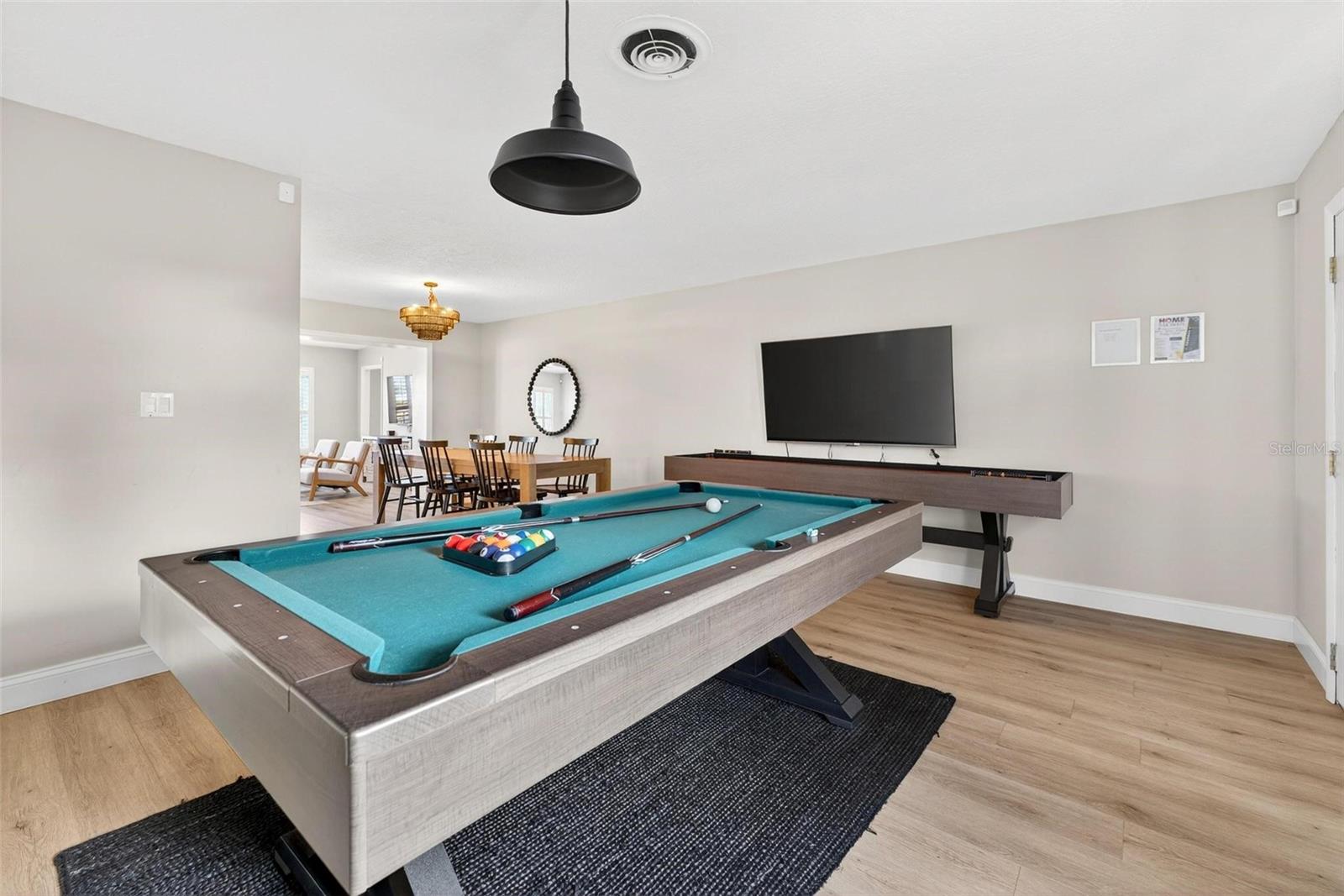 Image 6 of 67 For 113 Deleon Road