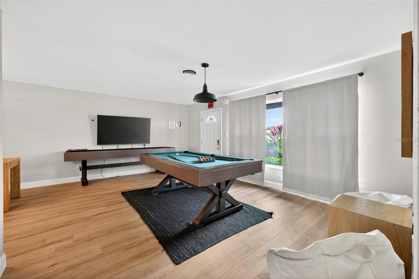 Image 7 of 67 For 113 Deleon Road