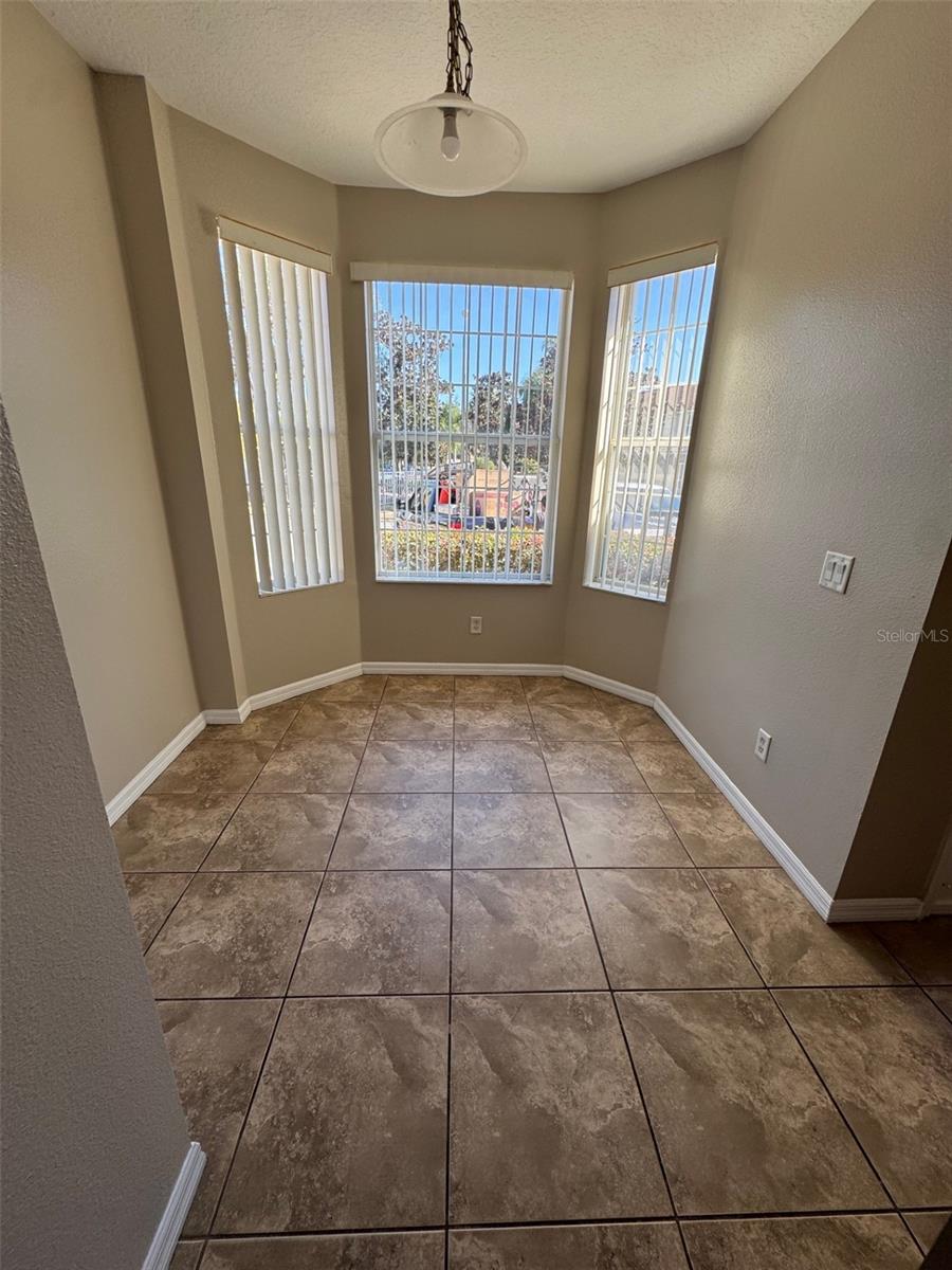 Image 11 of 27 For 1110 Beach Circle