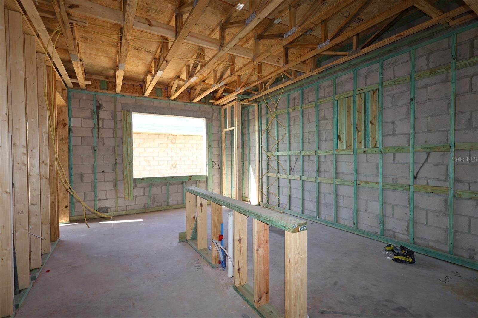 Image 3 of 12 For 370 Lady Palm Street