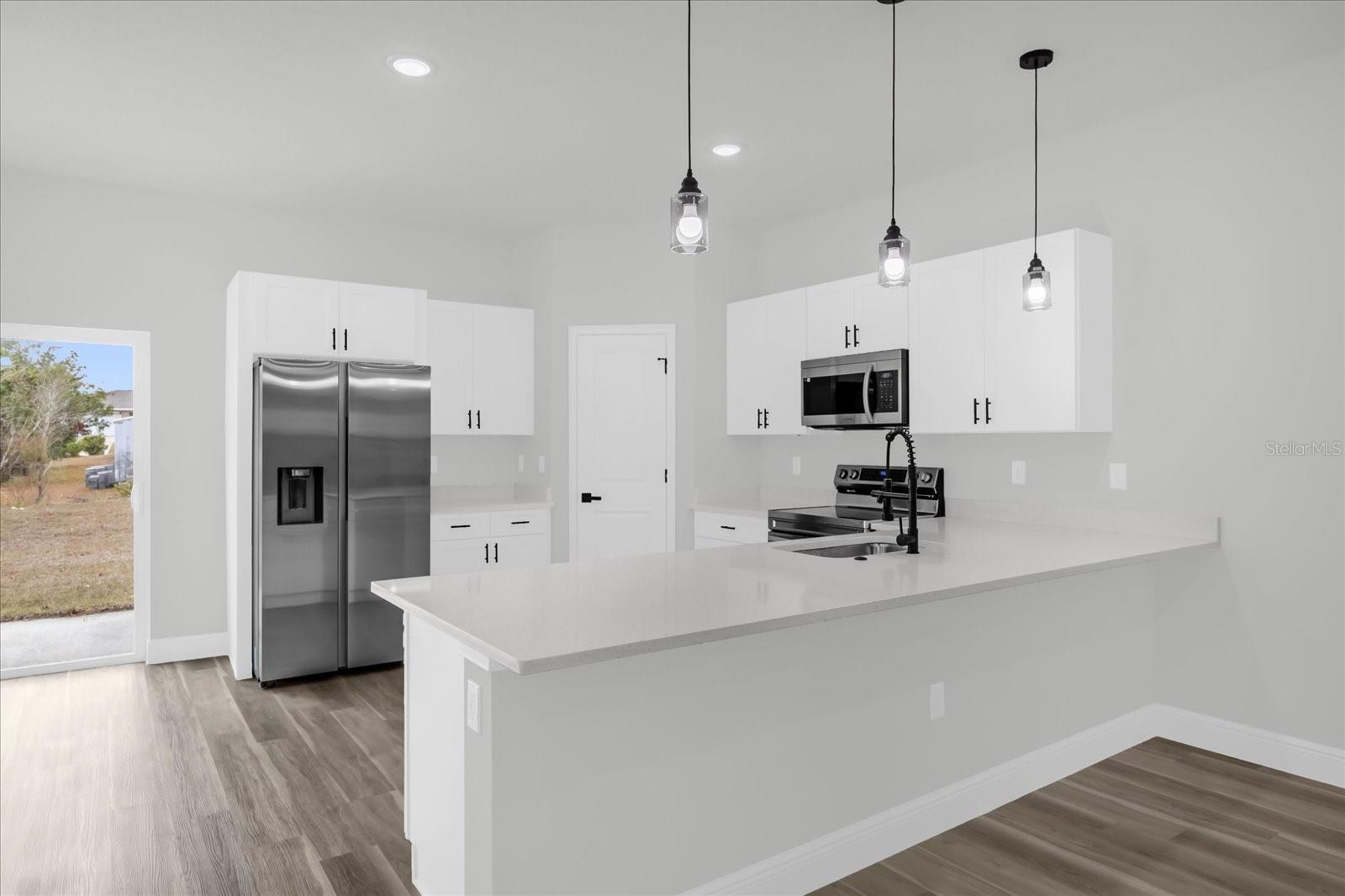 Image 11 of 36 For 6174 Sw 154th St