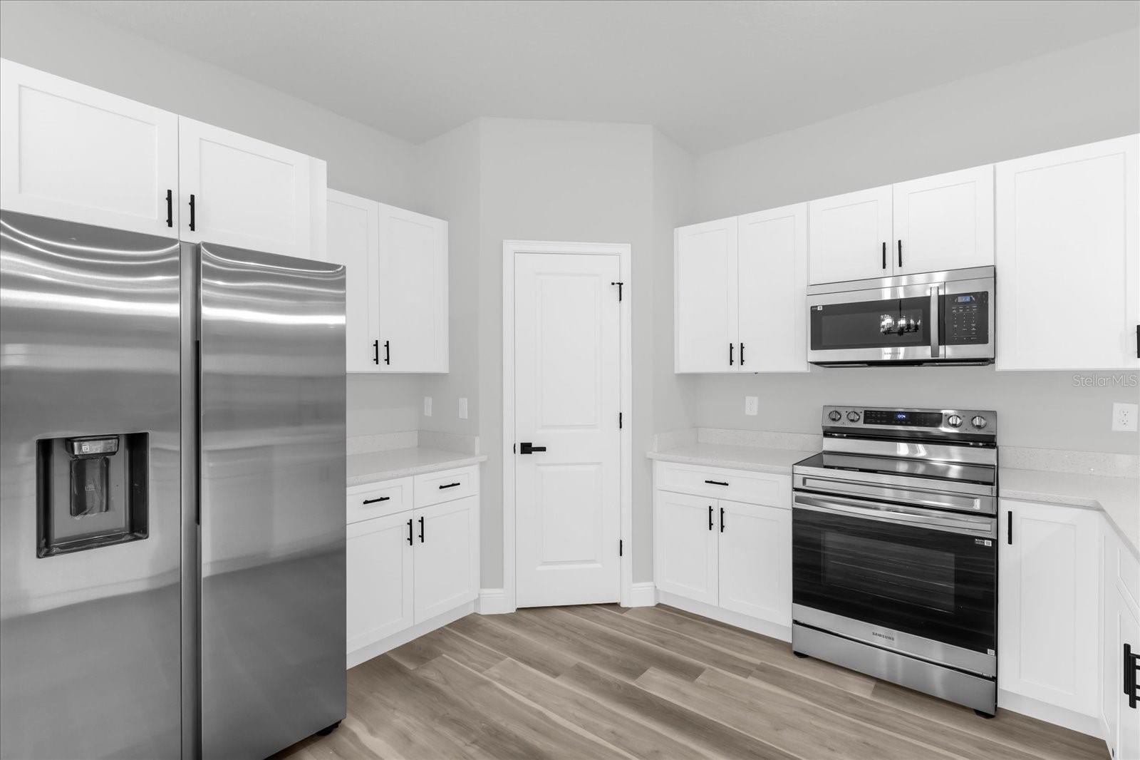 Image 12 of 36 For 6174 Sw 154th St