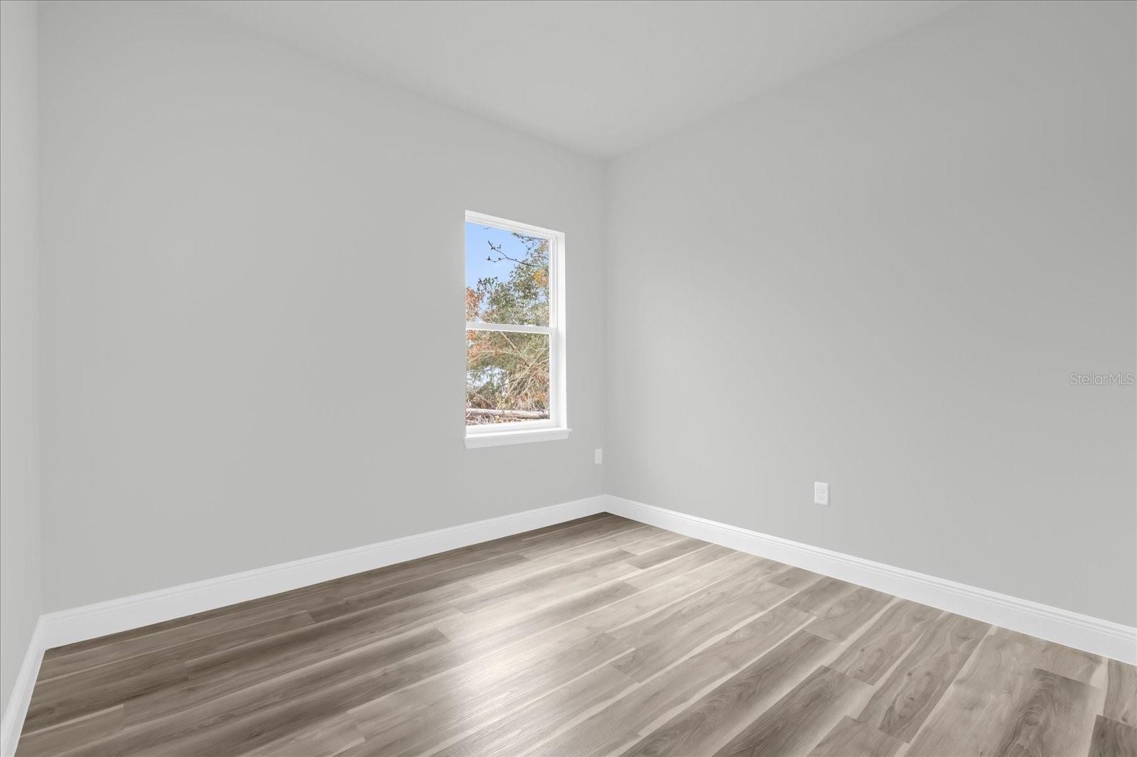 Image 21 of 36 For 6174 Sw 154th St