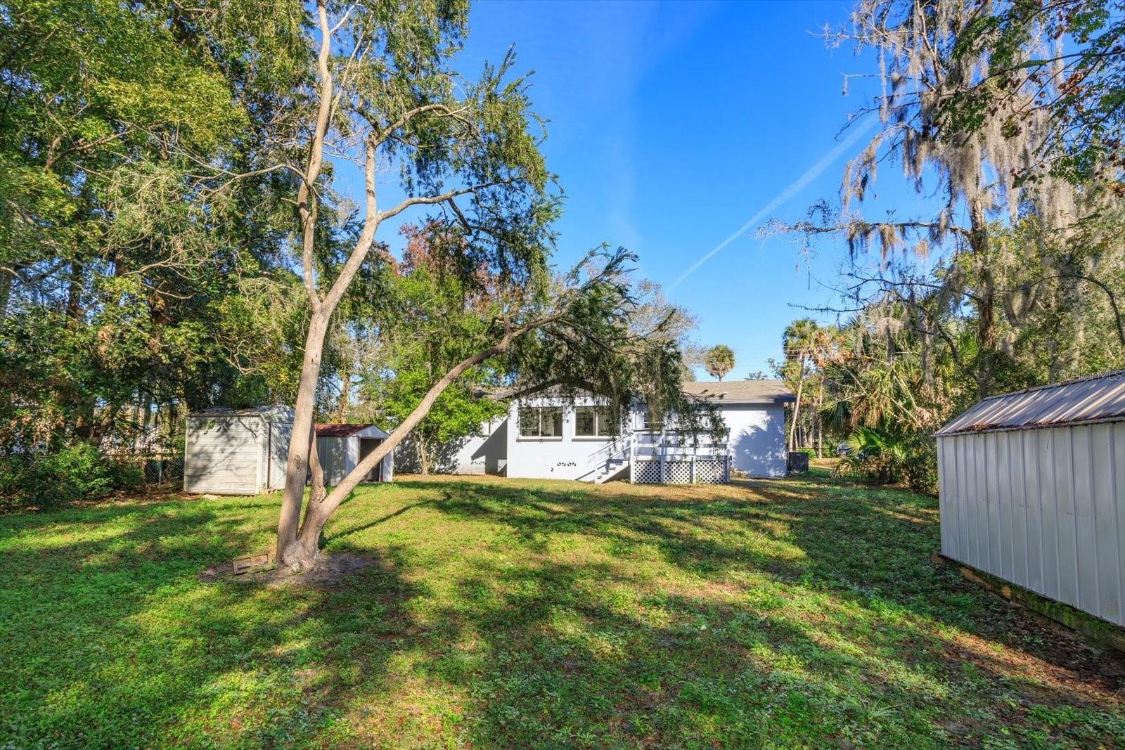 Image 28 of 29 For 458 University Avenue