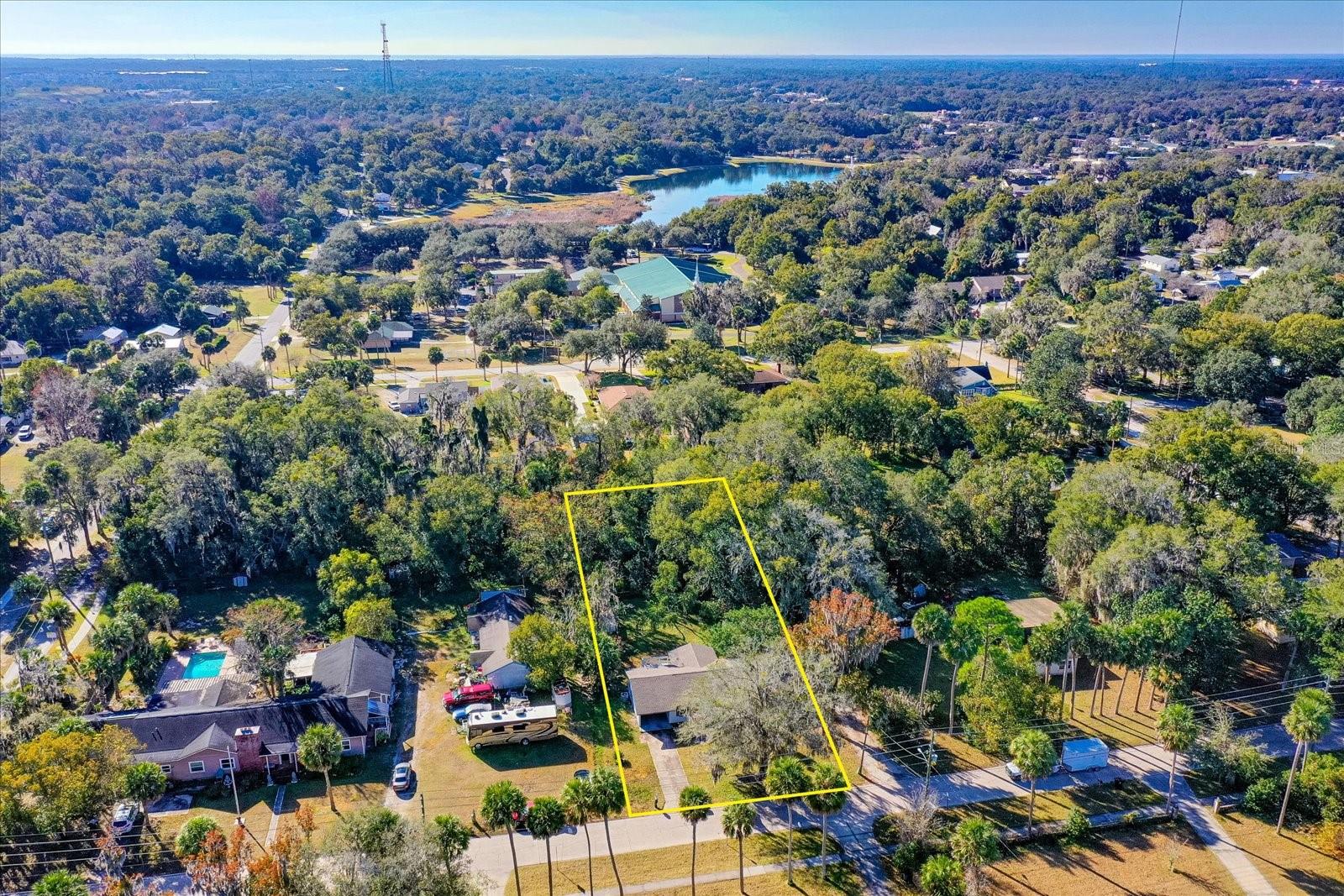 Image 3 of 29 For 458 University Avenue