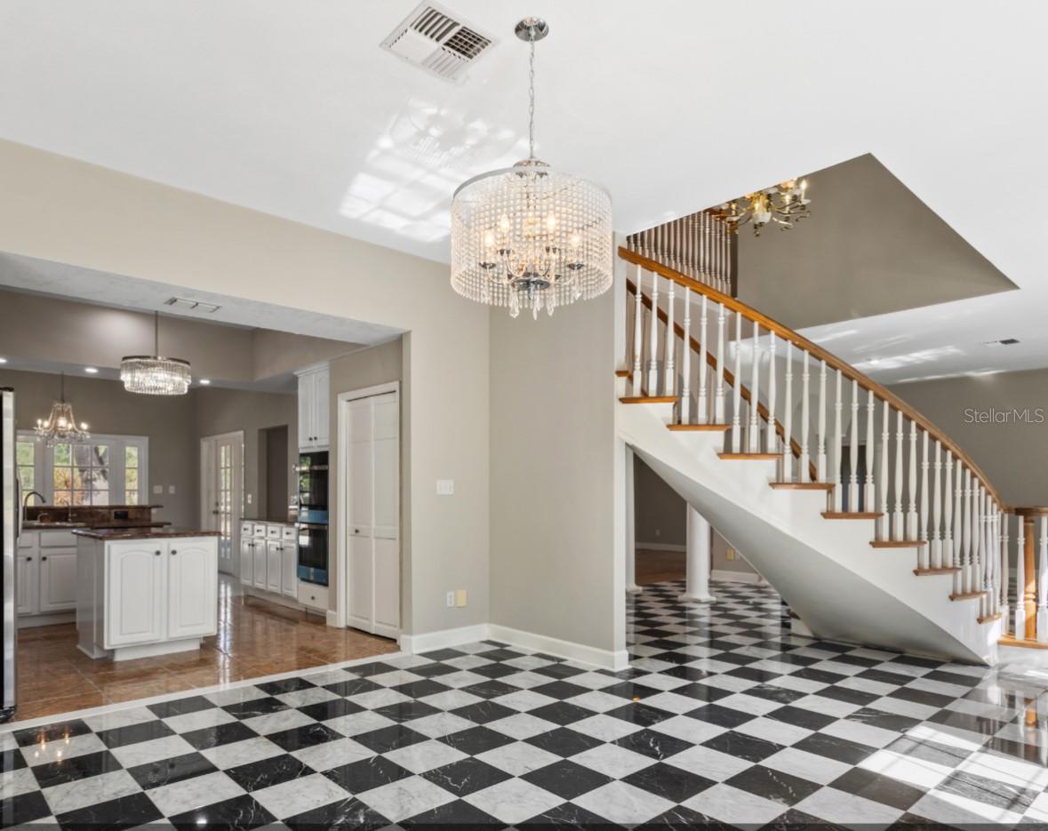 Image 19 of 37 For 3302 Butler Bay Drive N