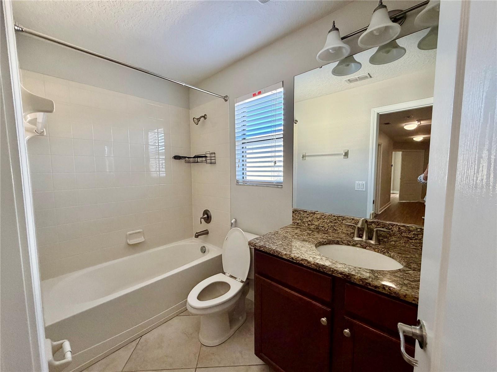 Image 15 of 41 For 2069 Nerva Road