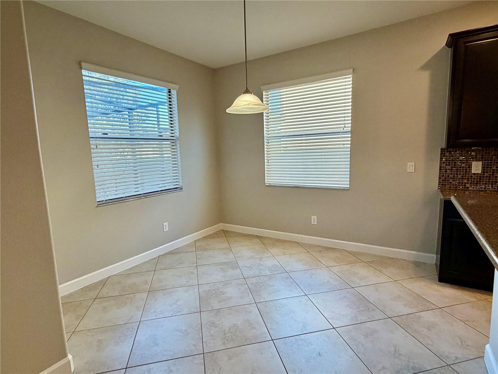 Image 6 of 41 For 2069 Nerva Road