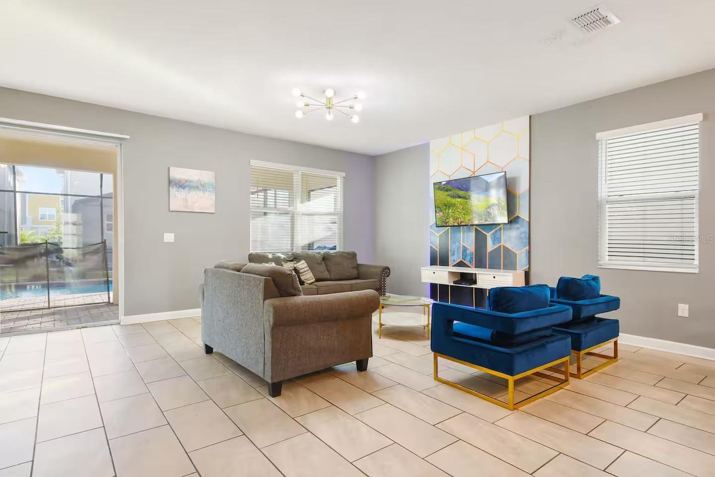 Image 3 of 34 For 4550 Narrative Lane