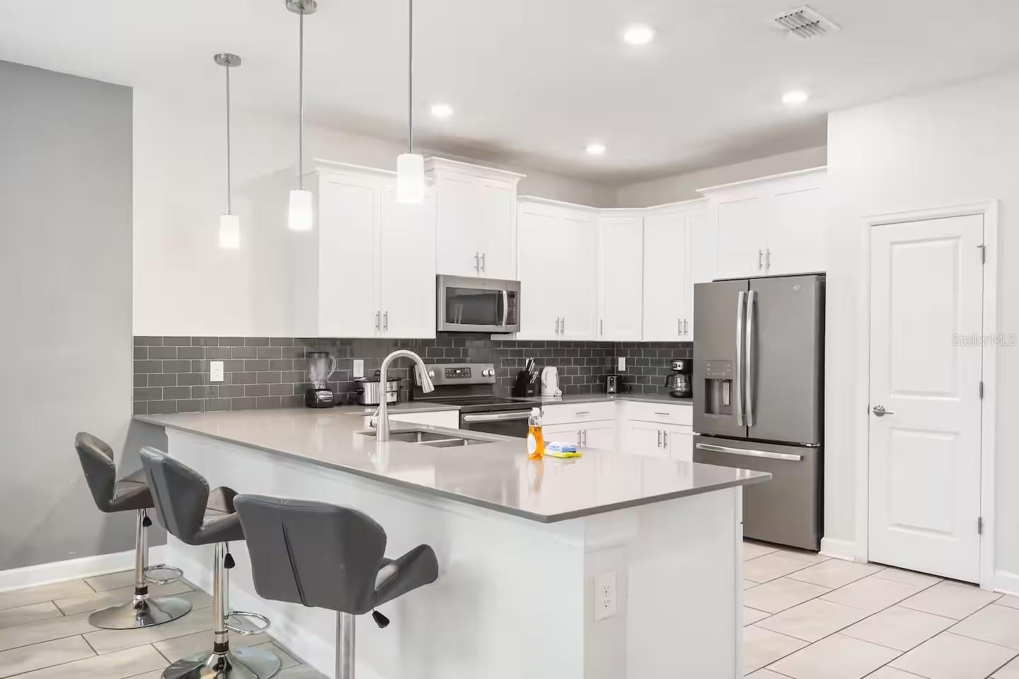 Image 7 of 34 For 4550 Narrative Lane