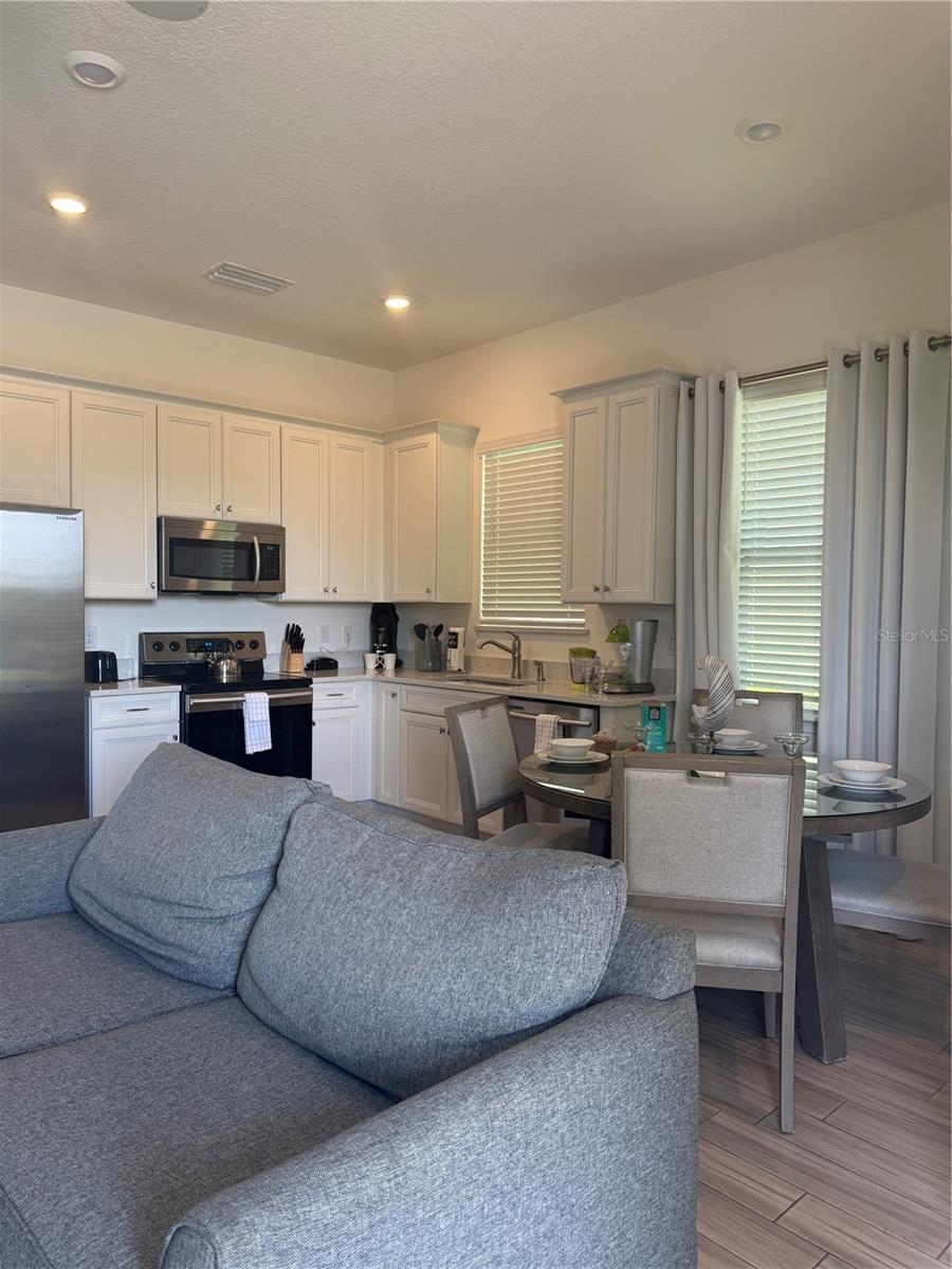 Image 4 of 36 For 2986 Salted Rim Road