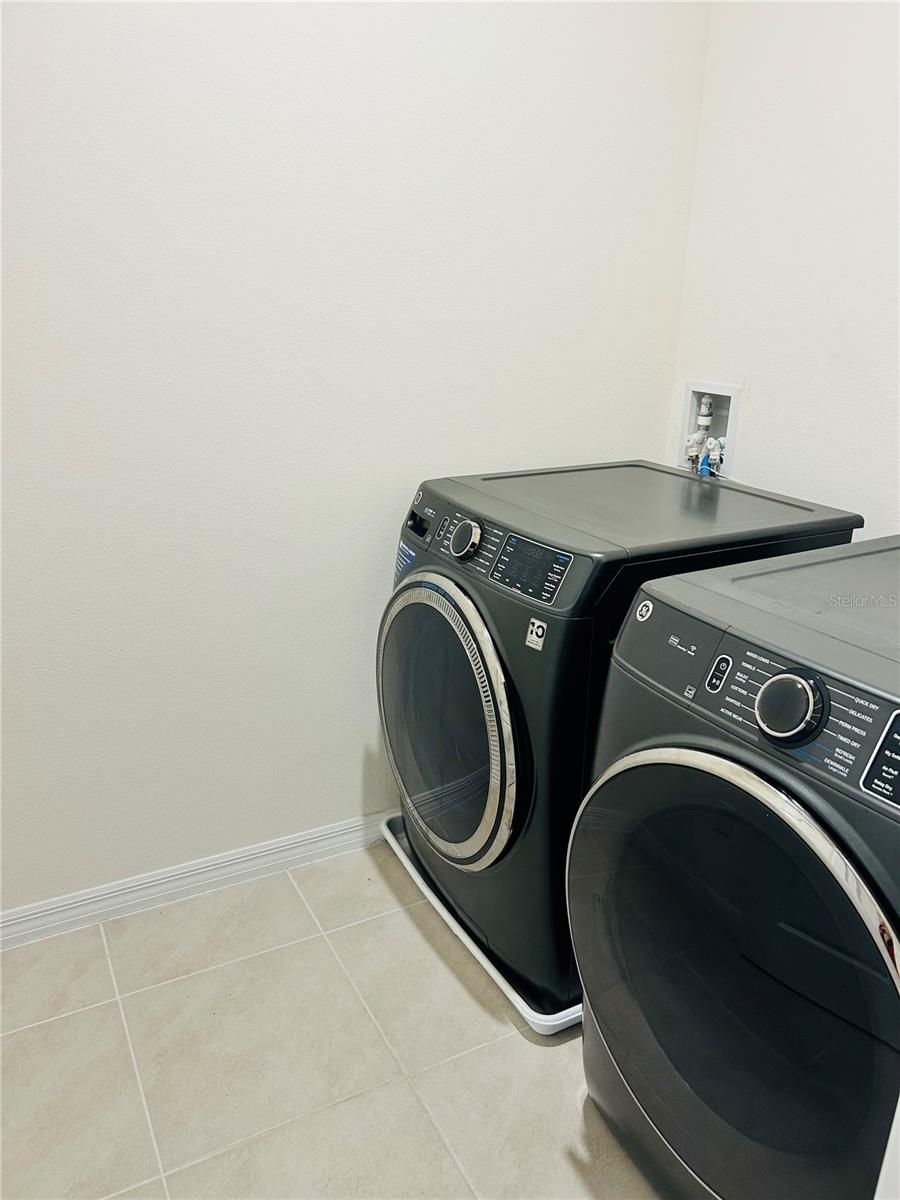 Image 16 of 17 For 1225 Lilac Lane