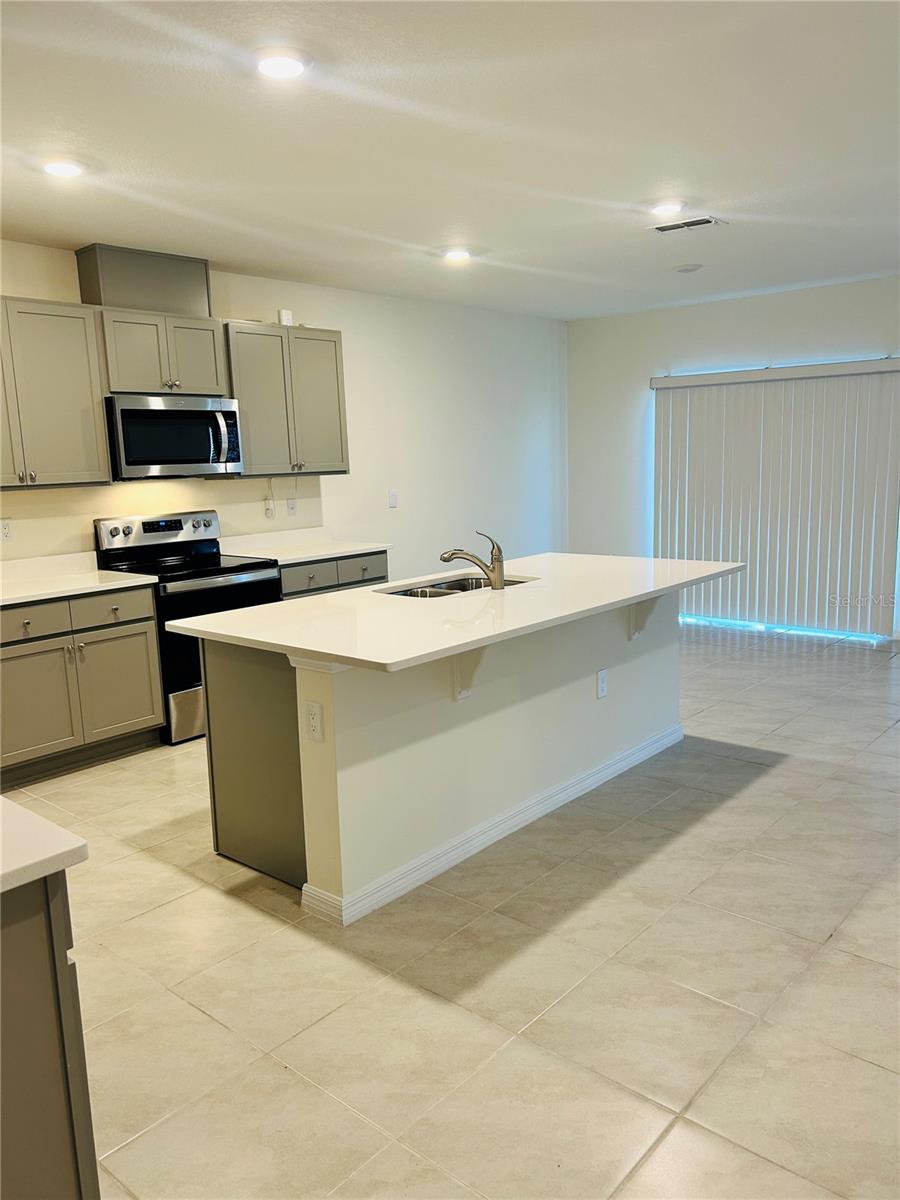 Image 4 of 17 For 1225 Lilac Lane