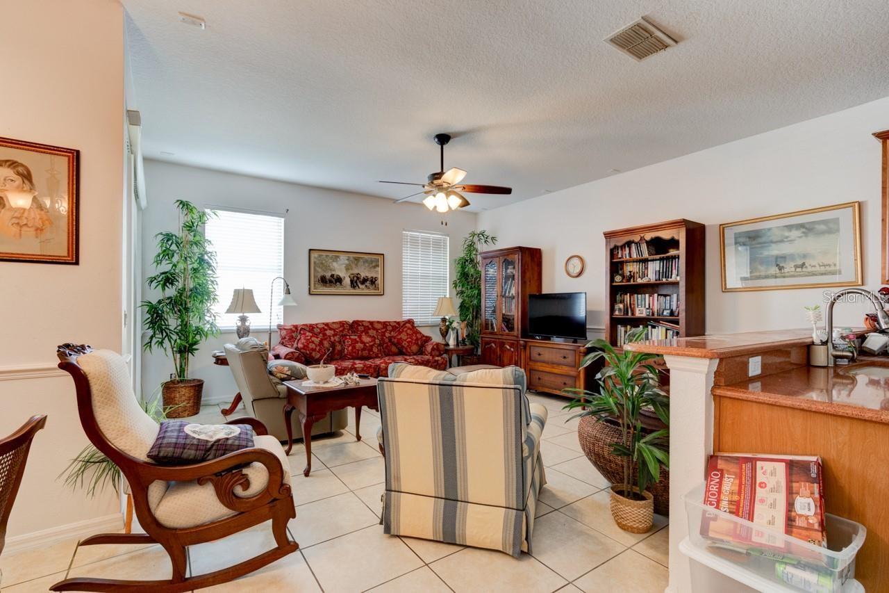 Image 4 of 21 For 1128 Travertine Terrace