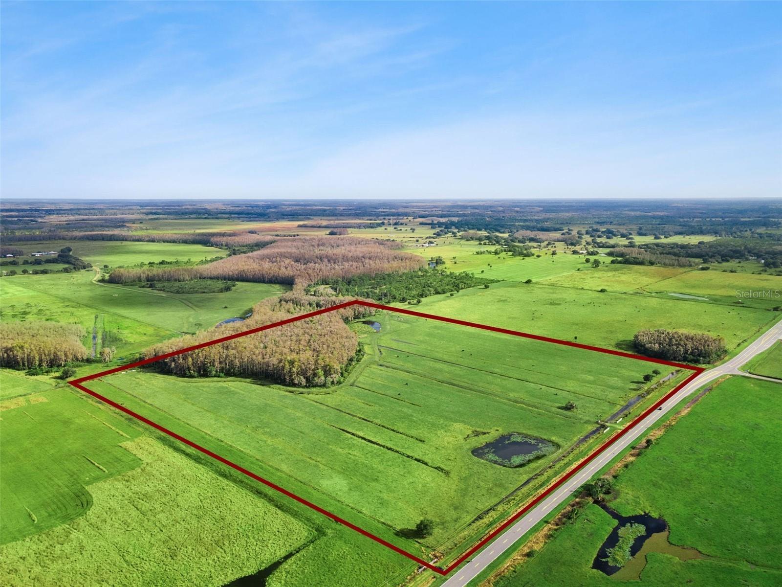 Listing photo id 10 for 1099 Canoe Creek Road