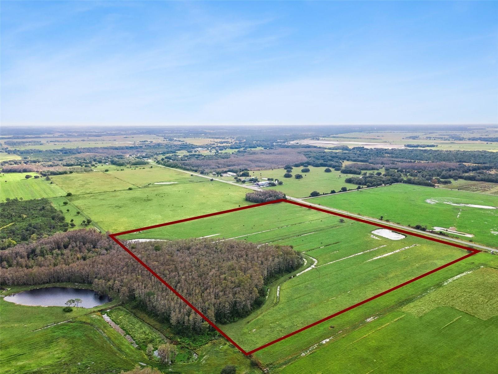 Listing photo id 14 for 1099 Canoe Creek Road