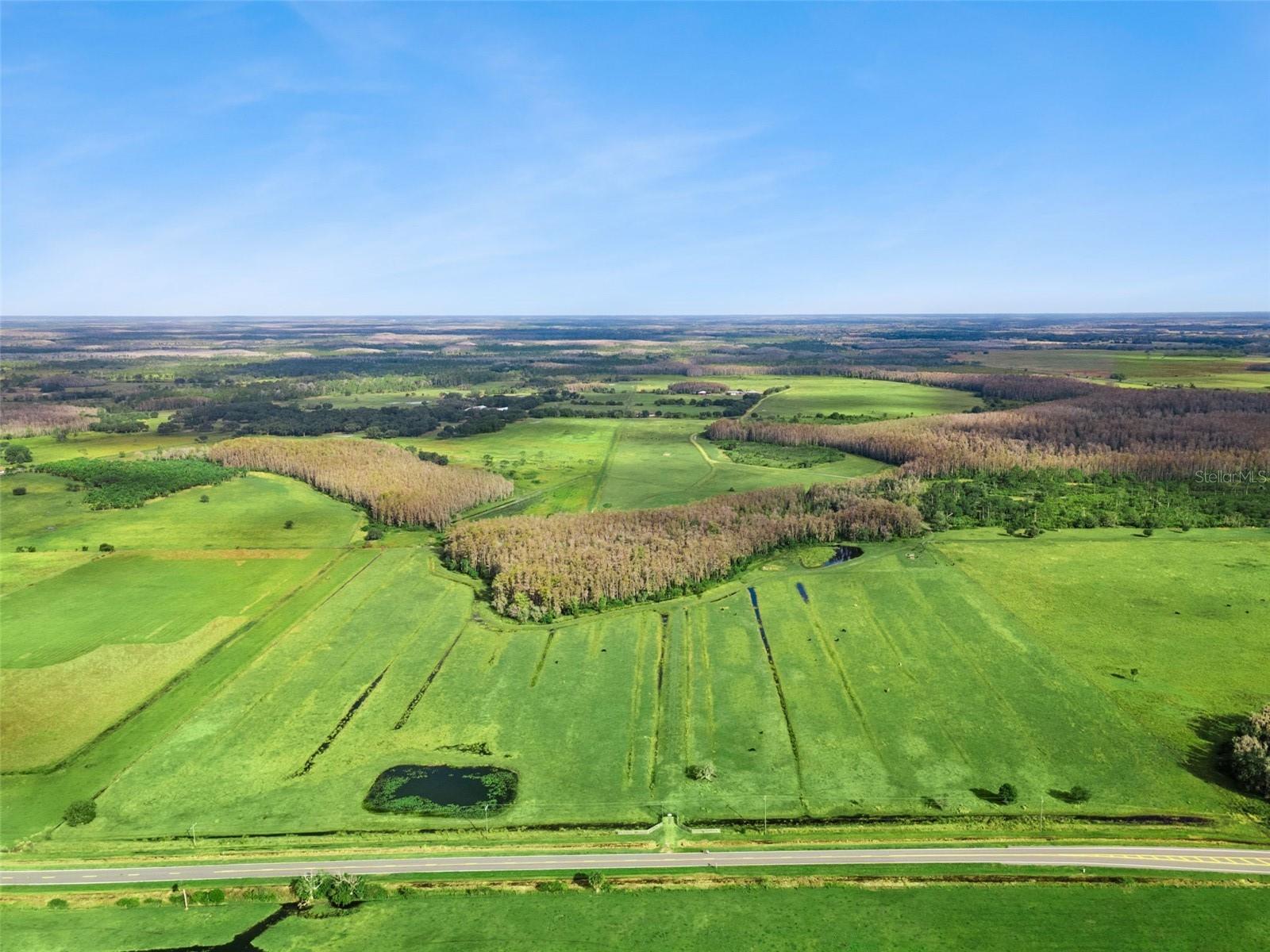 Listing photo id 1 for 1099 Canoe Creek Road