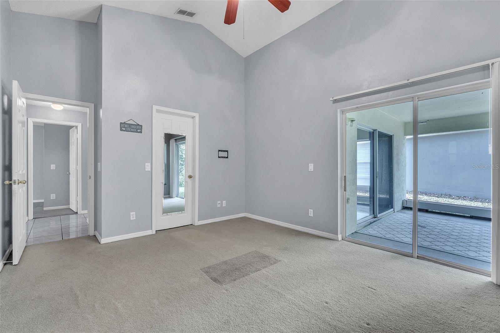 Image 26 of 53 For 4454 King Edward Drive