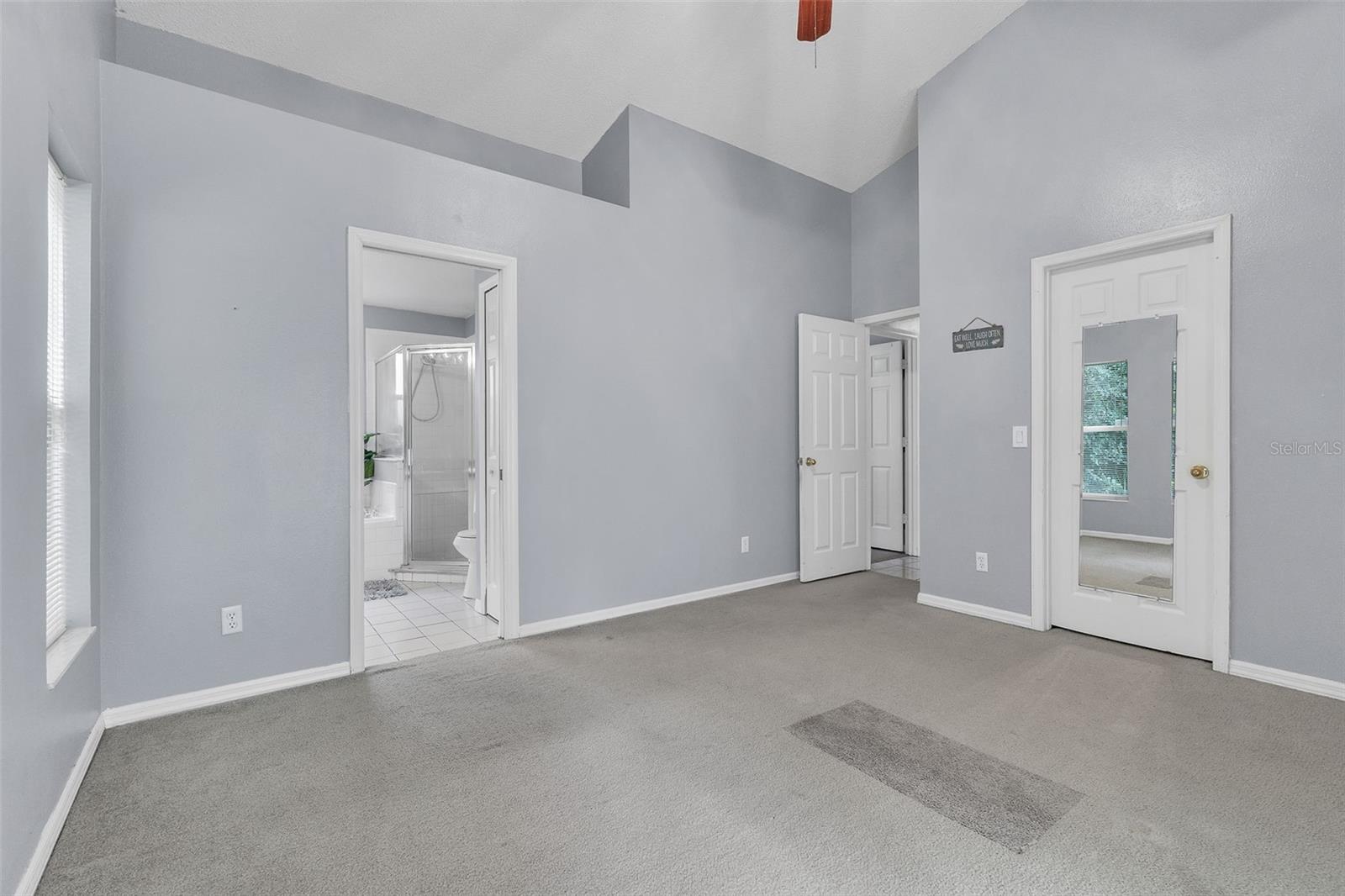 Image 27 of 53 For 4454 King Edward Drive