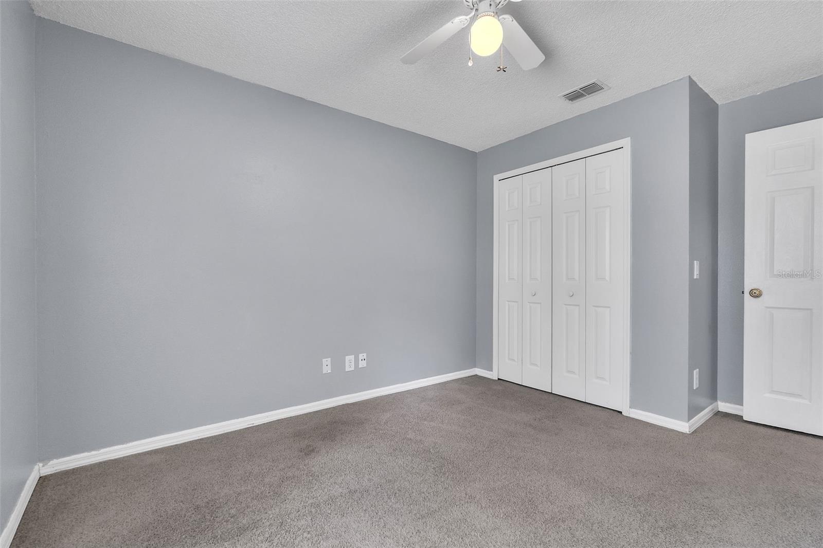 Image 32 of 53 For 4454 King Edward Drive