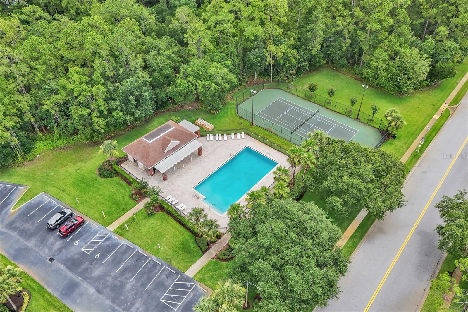 Image 49 of 53 For 4454 King Edward Drive