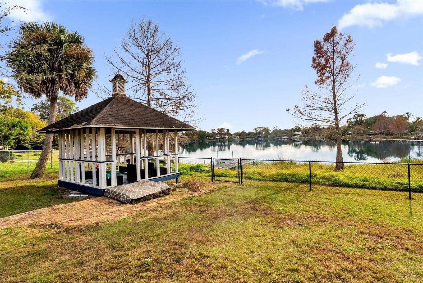 Image 22 of 25 For 3504 Finch Street