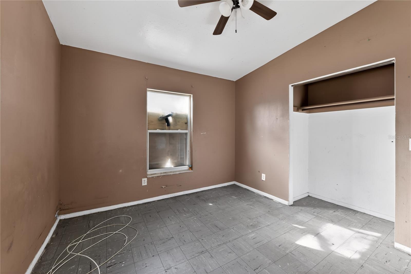 Image 19 of 30 For 1927 7th Avenue E