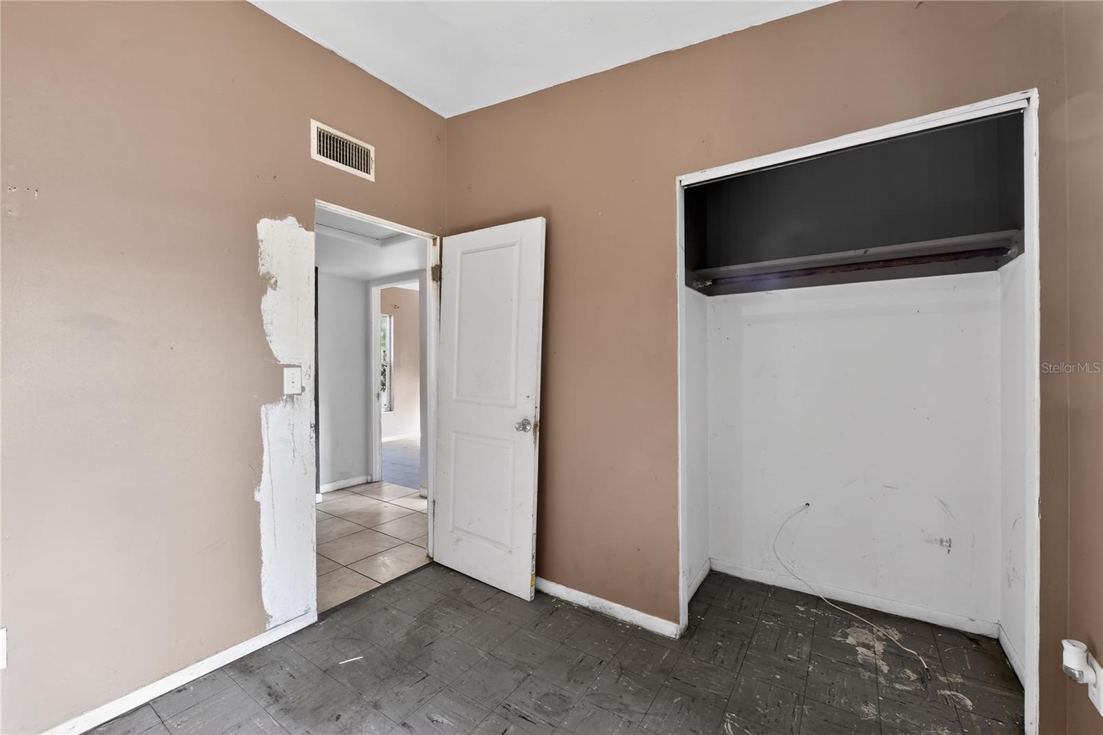 Image 20 of 30 For 1927 7th Avenue E