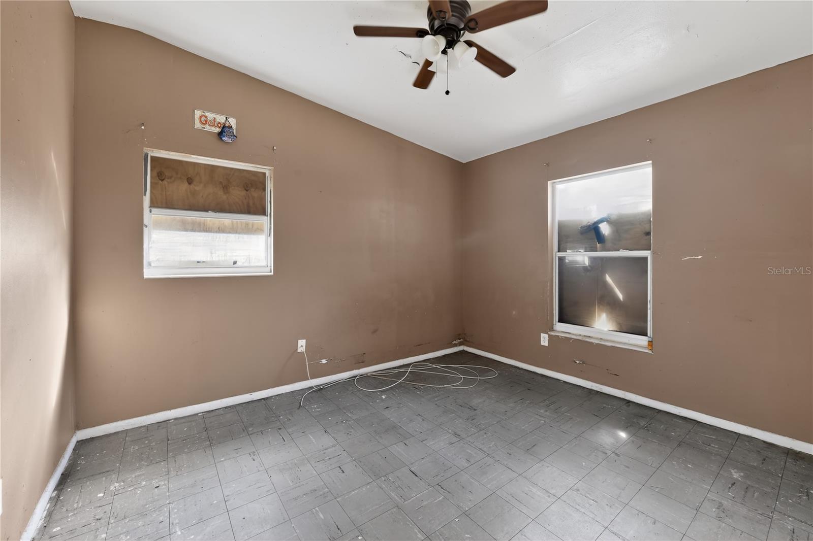 Image 25 of 30 For 1927 7th Avenue E