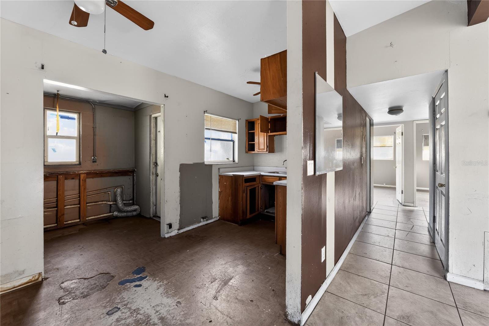 Image 7 of 30 For 1927 7th Avenue E