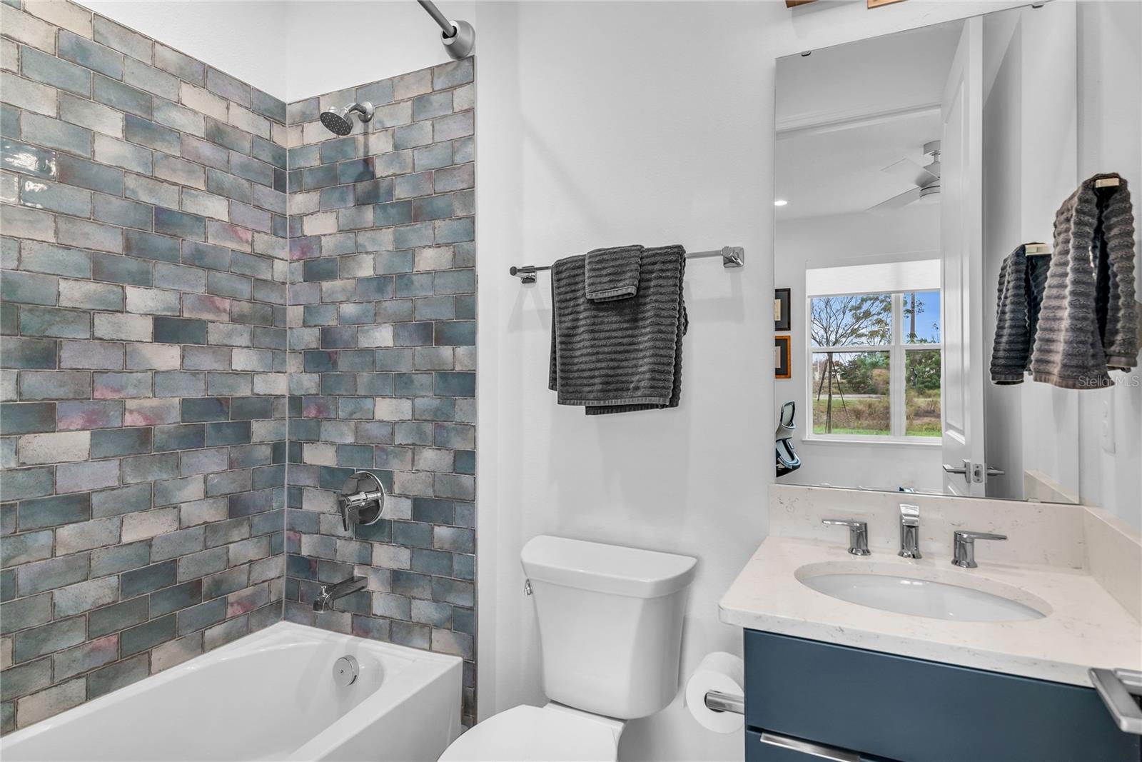 Image 9 of 55 For 2402 Addalia Alley