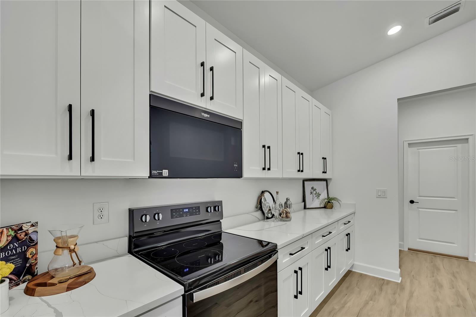 Image 18 of 53 For 11073 Horned Owl Road