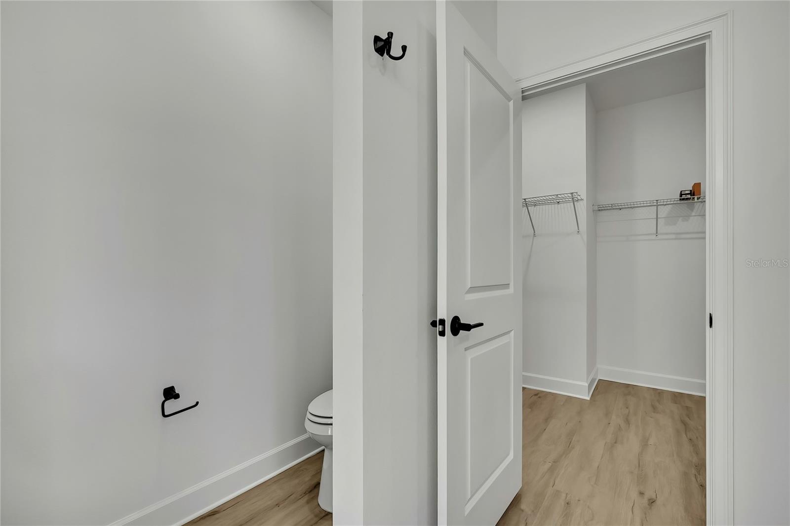 Image 29 of 53 For 11073 Horned Owl Road