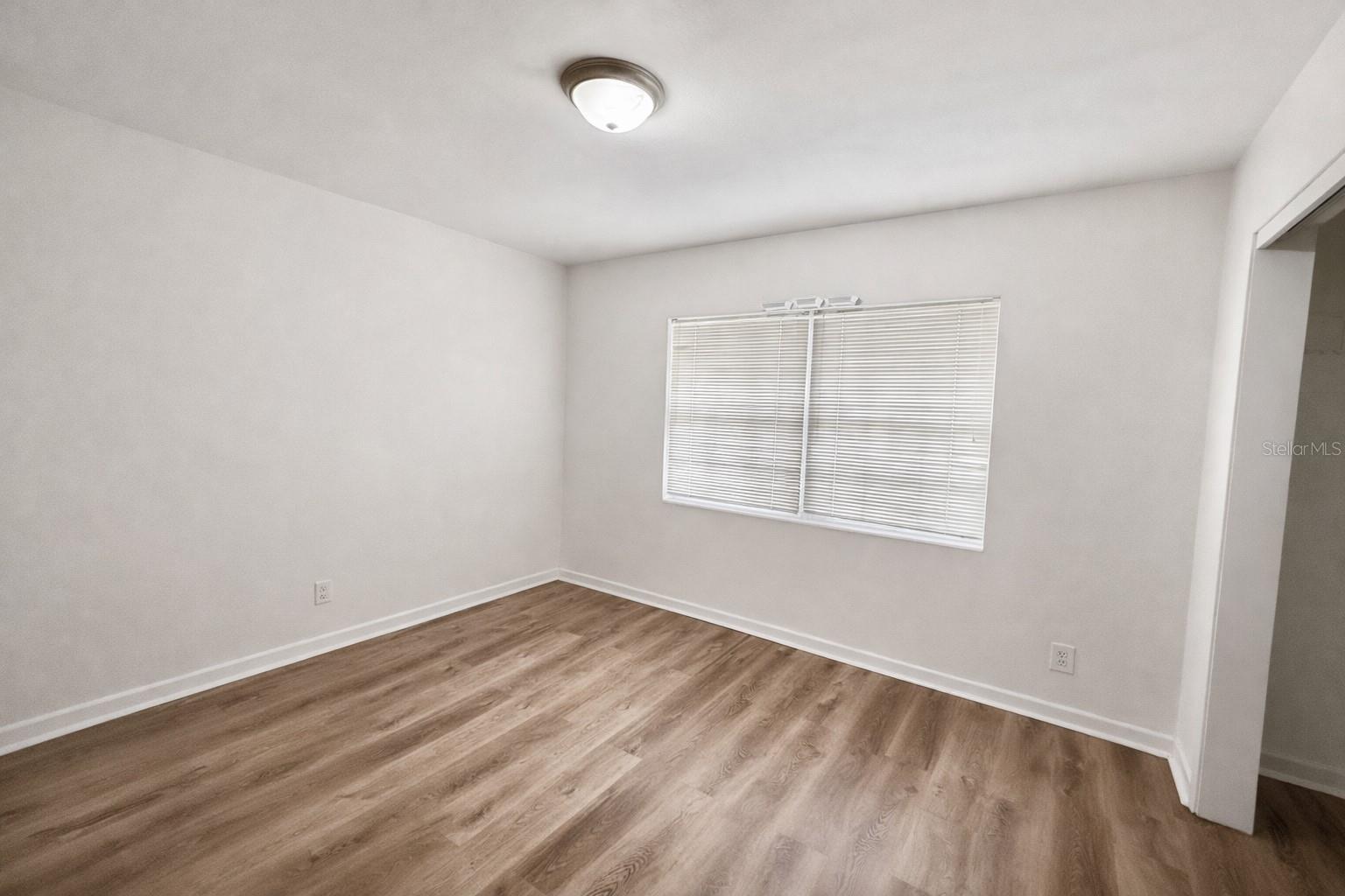 Image 9 of 12 For 4128 Arcot Circle