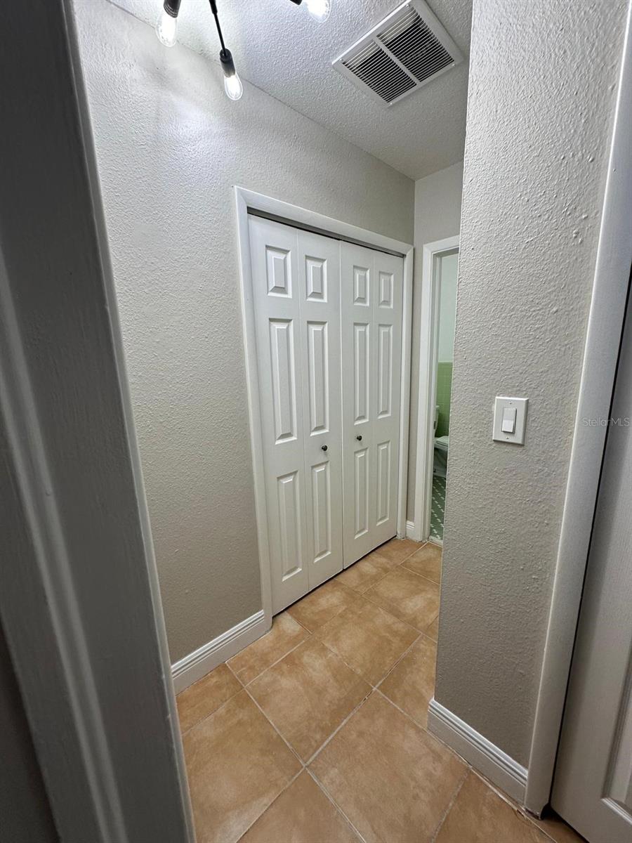 Image 12 of 13 For 3407 Avenida Republica De Cuba A