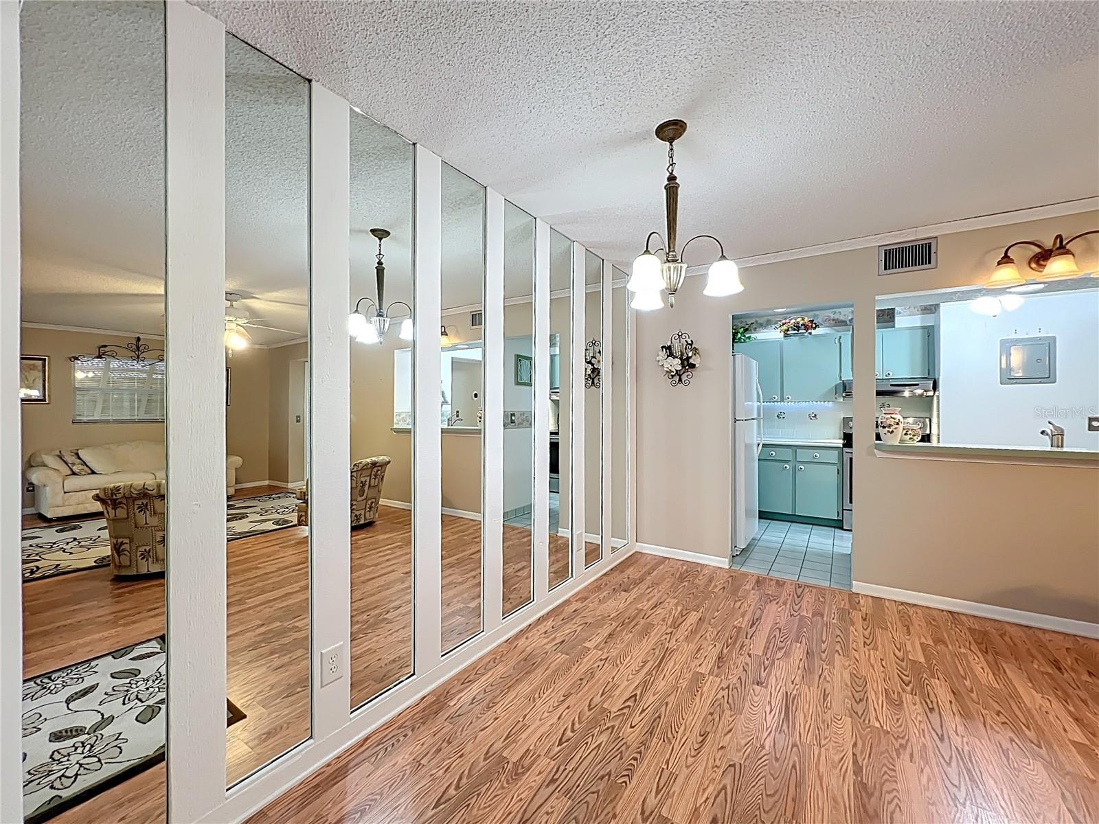 Image 15 of 77 For 130 Jasmine Woods Court 10d